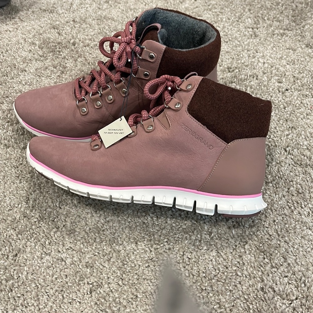 NWT womens zero grand boot Cole haan
